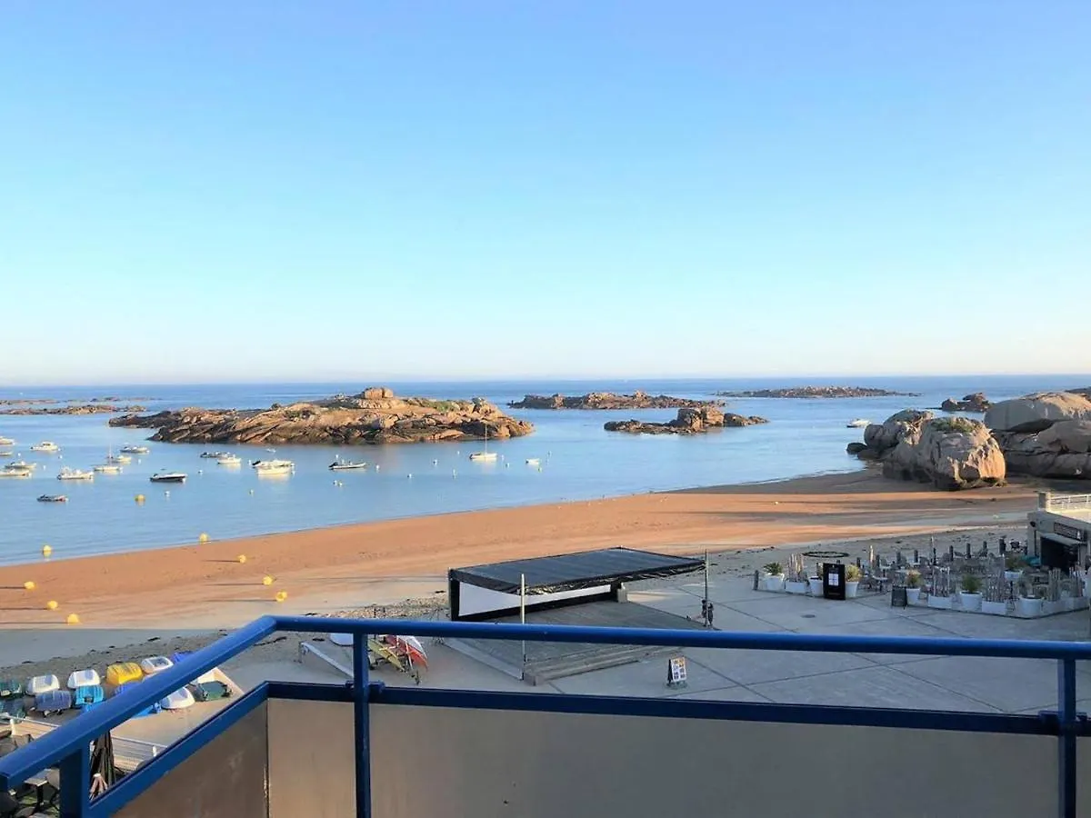 Lägenhet Appartement 3* Avec Balcon Et Parking Face A La Plage De Tregastel - Fr-1-368-171
